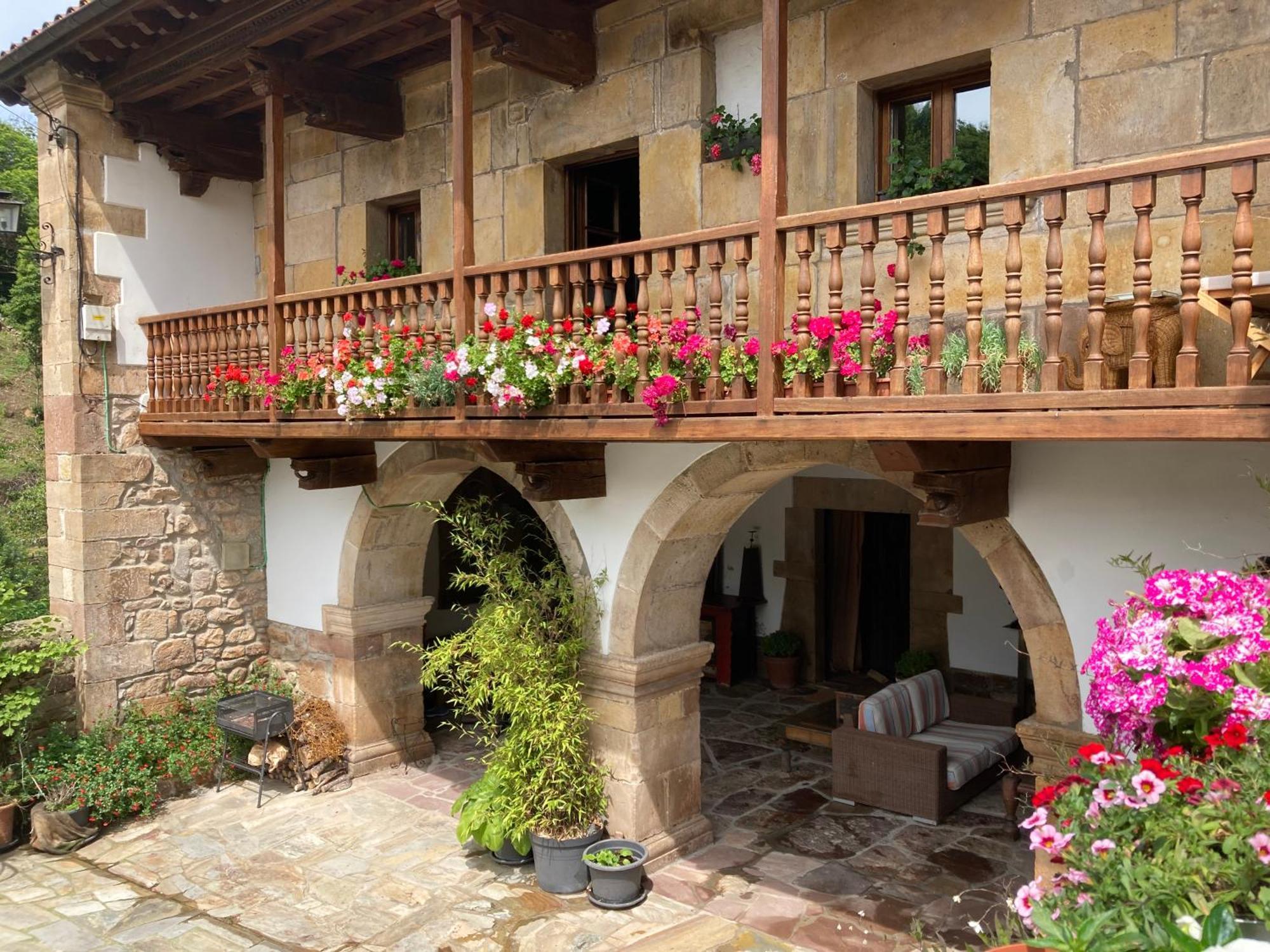 La Valuisilla, Hotel Rural Cicera Exterior foto