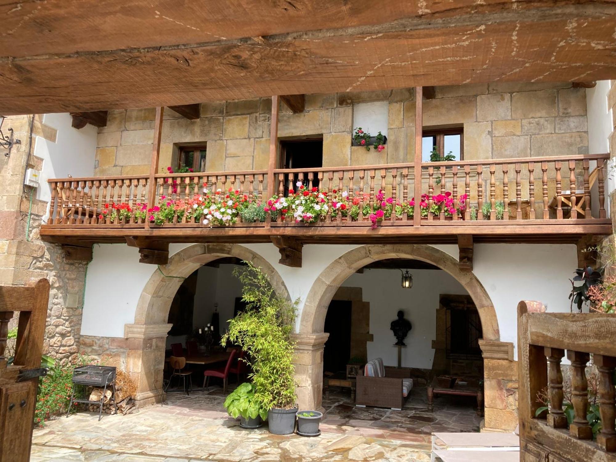 La Valuisilla, Hotel Rural Cicera Exterior foto