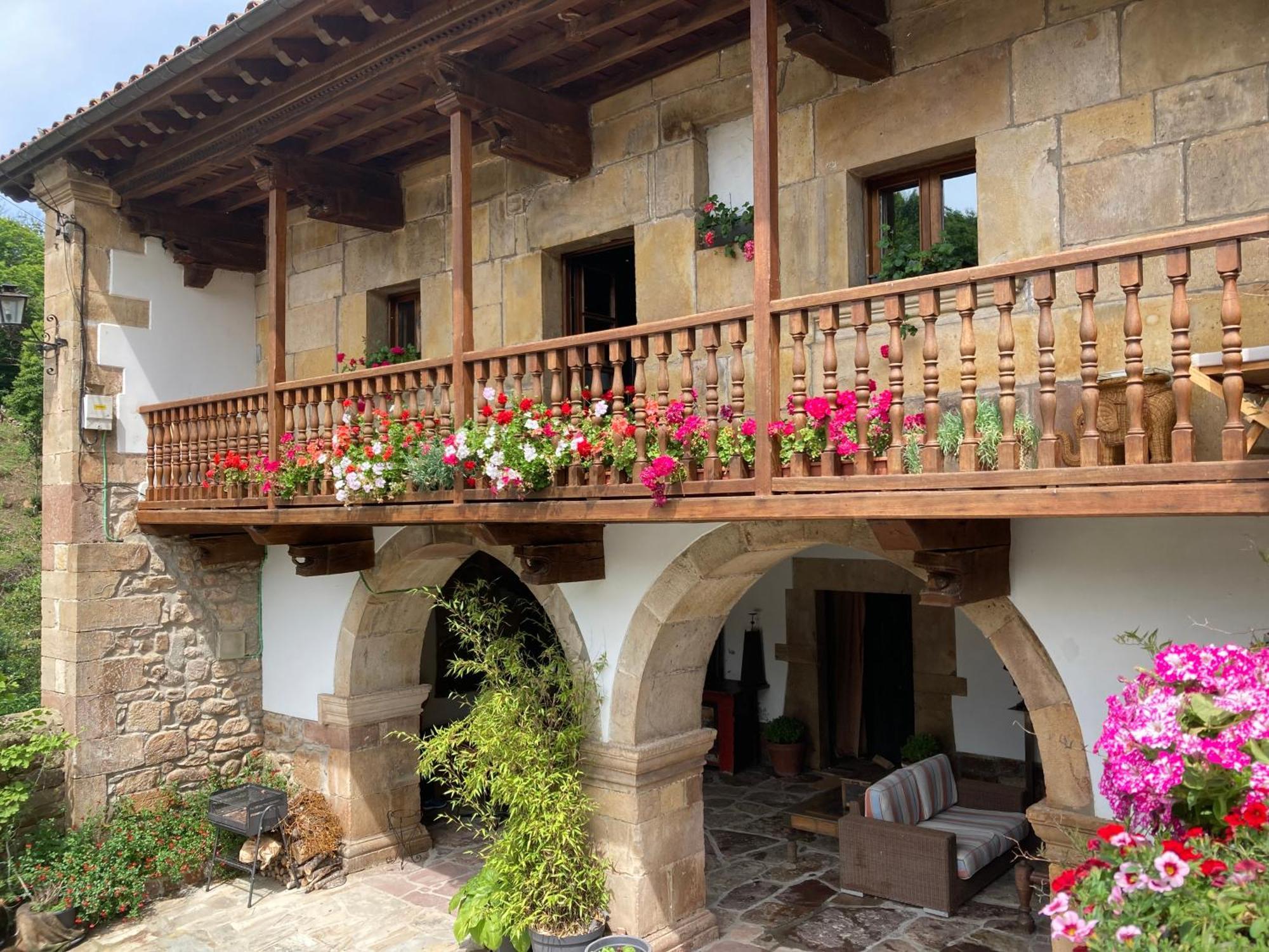 La Valuisilla, Hotel Rural Cicera Exterior foto