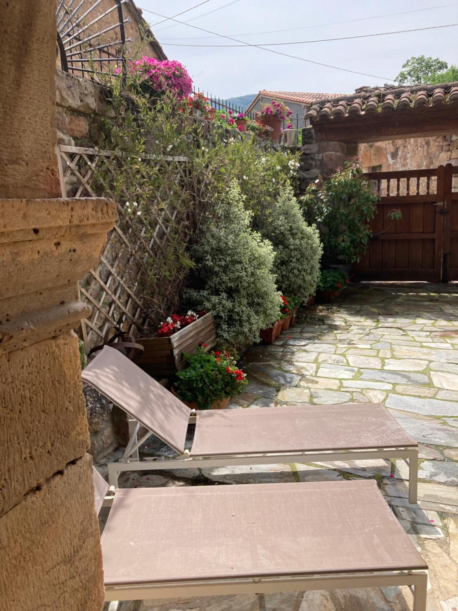 La Valuisilla, Hotel Rural Cicera Exterior foto