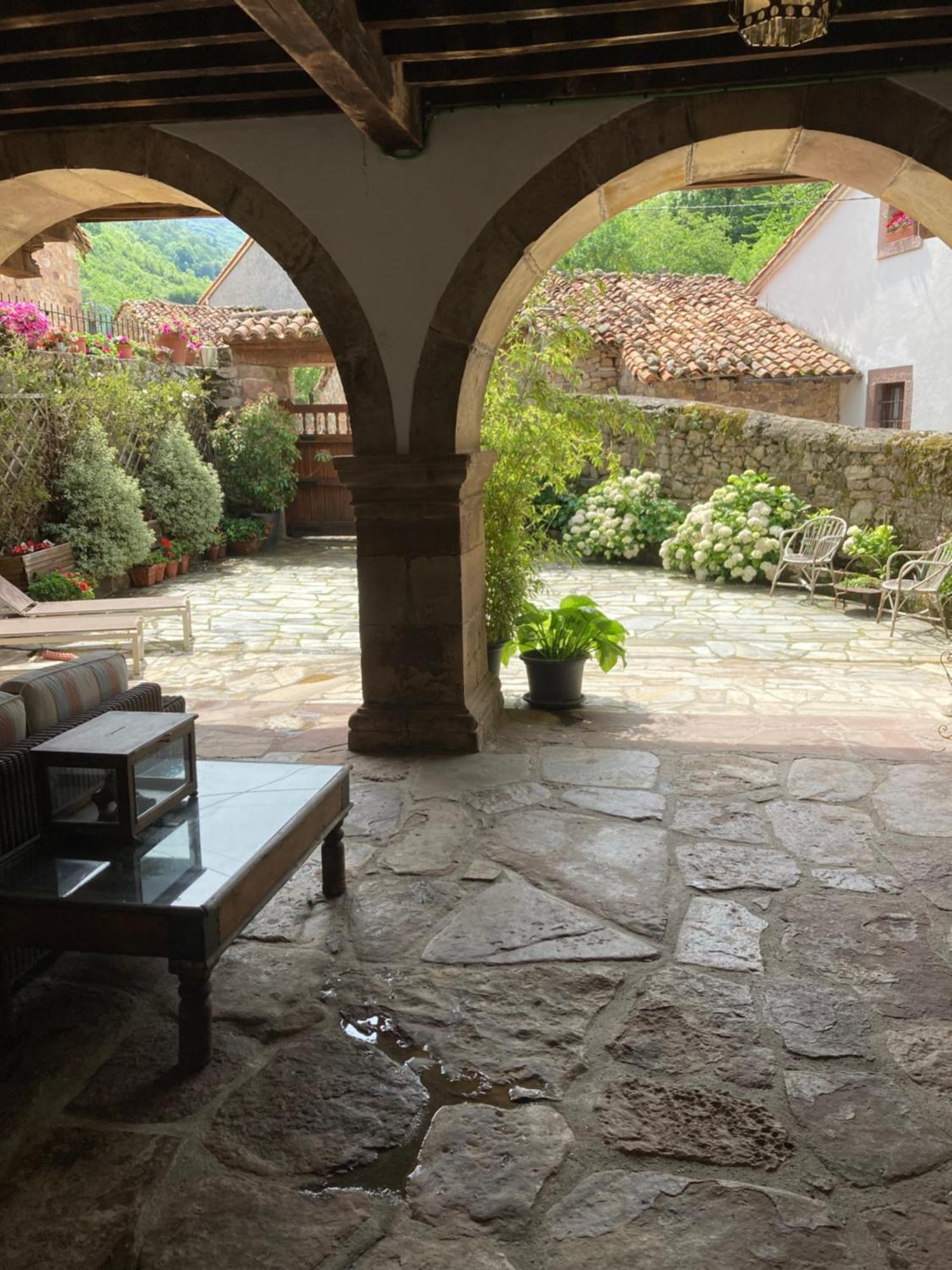 La Valuisilla, Hotel Rural Cicera Exterior foto